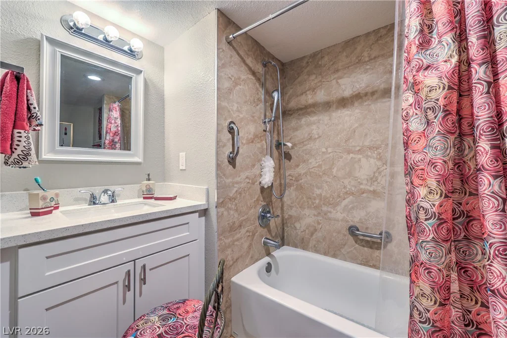 4999 Newport Cove, Las Vegas, NV 89119