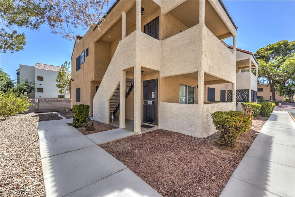 4999 Newport Cove, Las Vegas, NV 89119