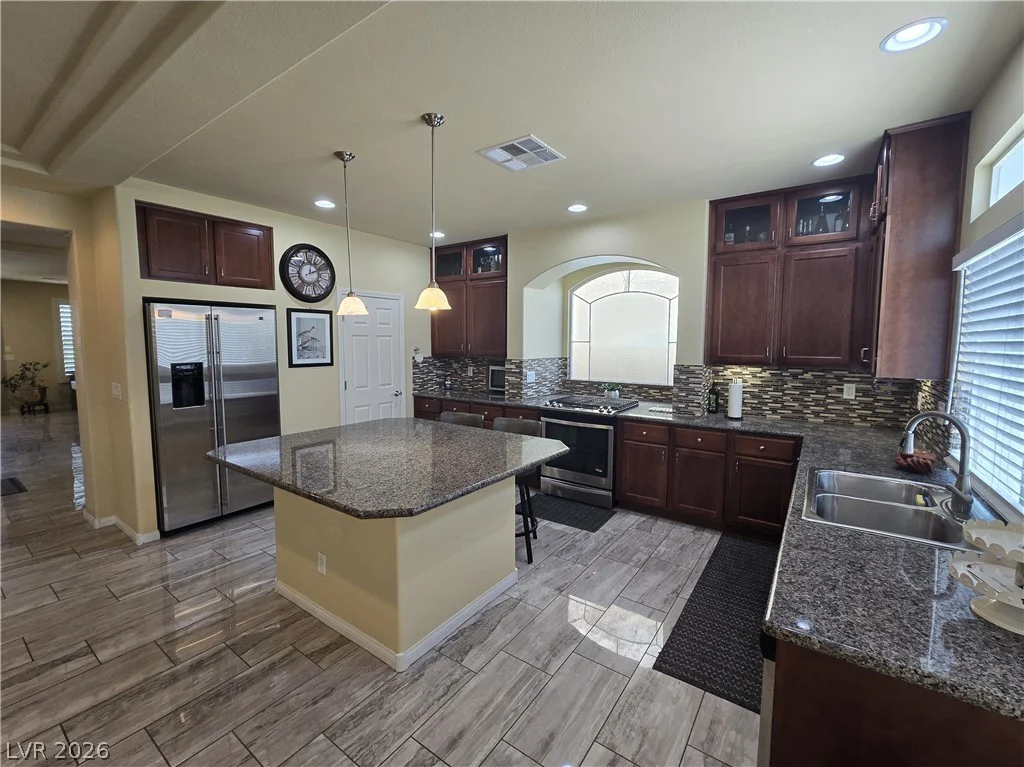 9680 Paraiso Springs, Las Vegas, NV 89139