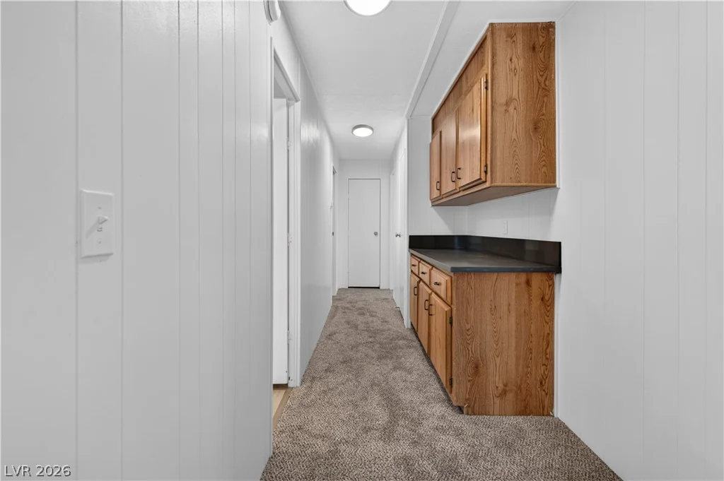 5048 Royal, Las Vegas, NV 89103