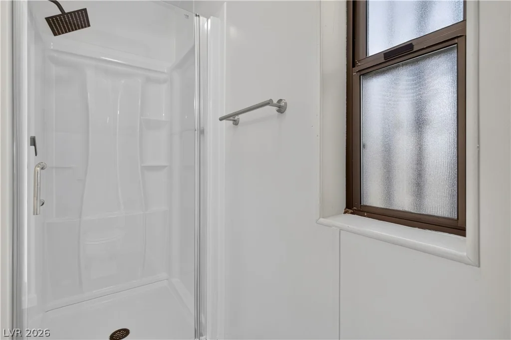 5048 Royal, Las Vegas, NV 89103
