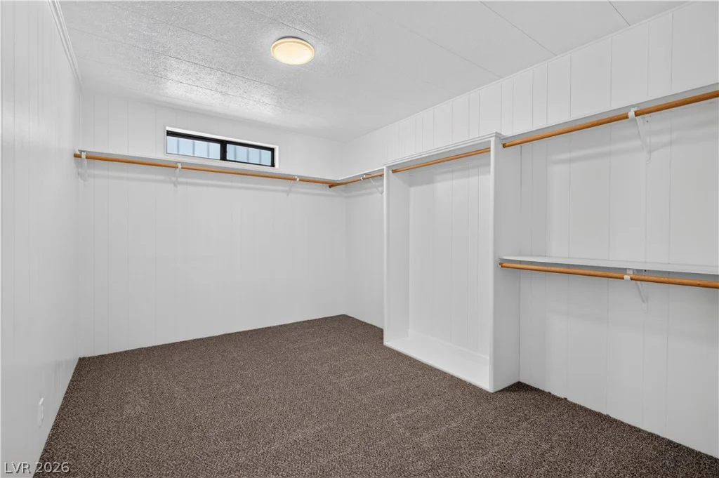 5048 Royal, Las Vegas, NV 89103