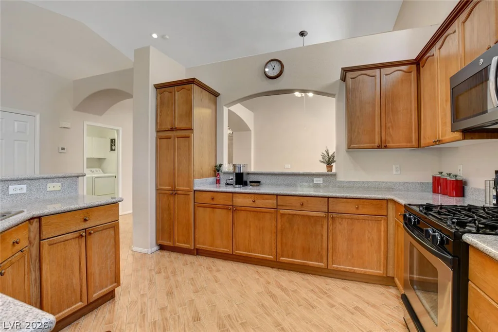 5090 Shadow River, Las Vegas, NV 89148