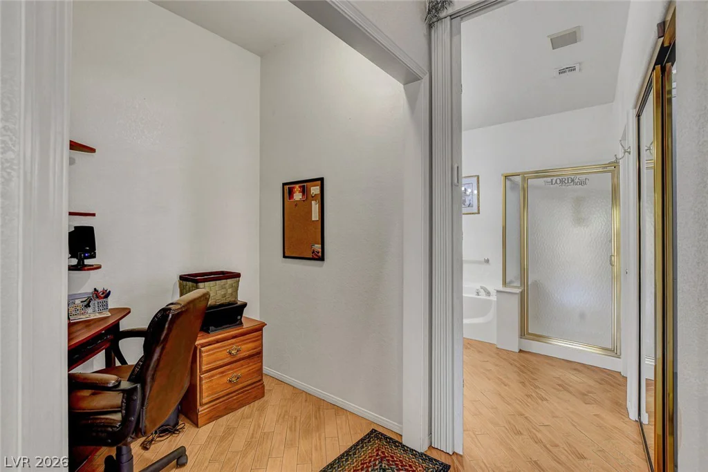 5090 Shadow River, Las Vegas, NV 89148