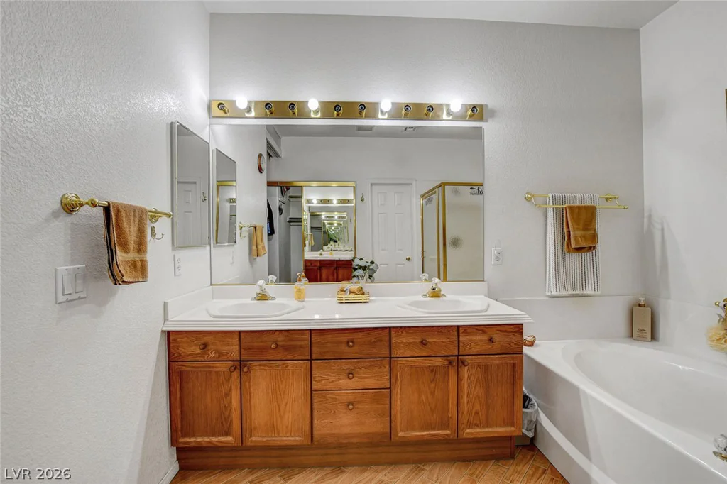 5090 Shadow River, Las Vegas, NV 89148