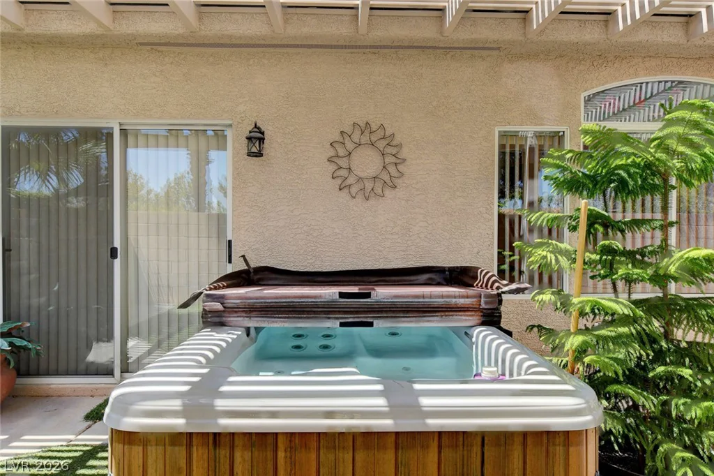 5090 Shadow River, Las Vegas, NV 89148