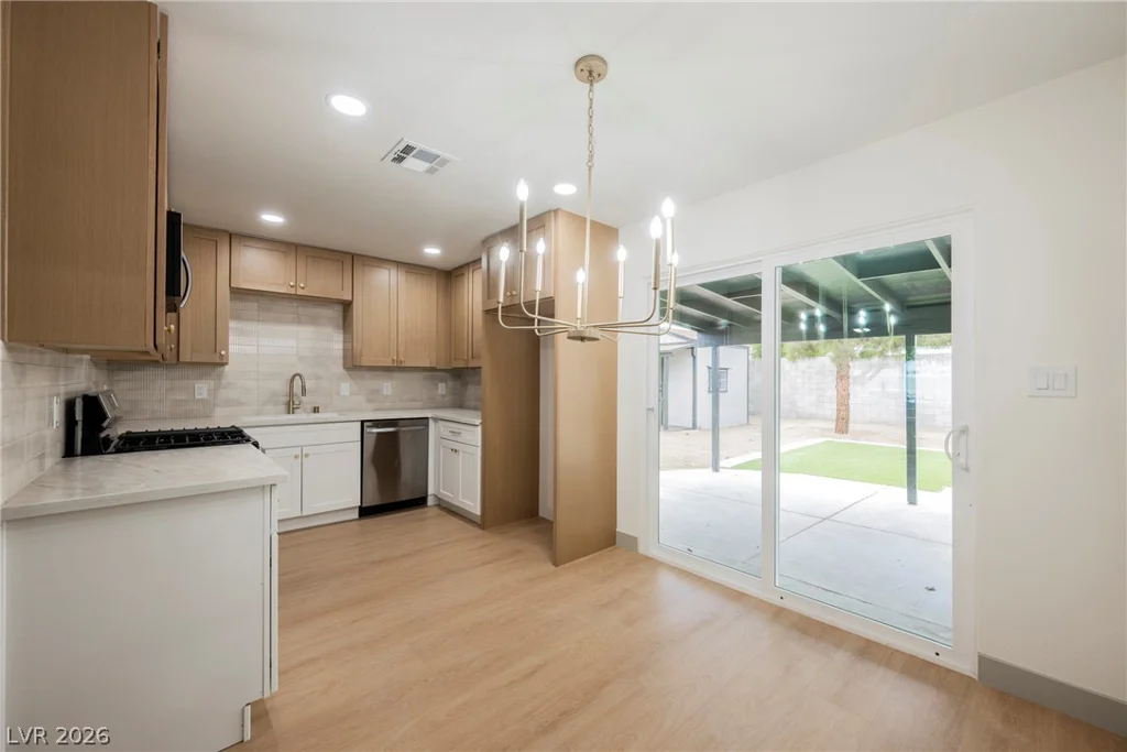 409 Lehman, Las Vegas, NV 89110