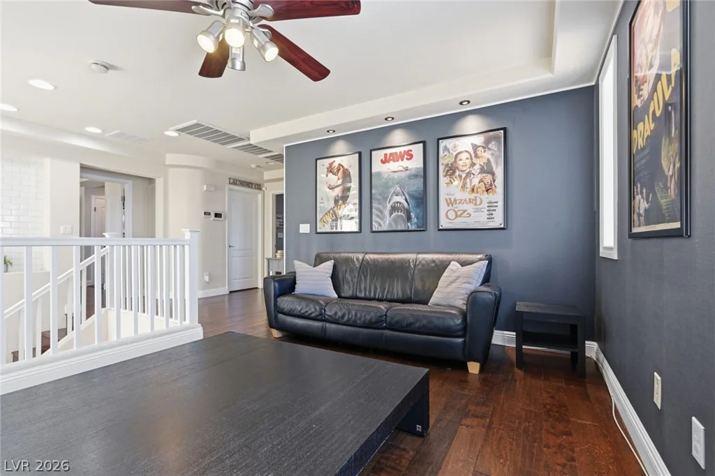 10846 Drake Ridge, Las Vegas, NV 89166