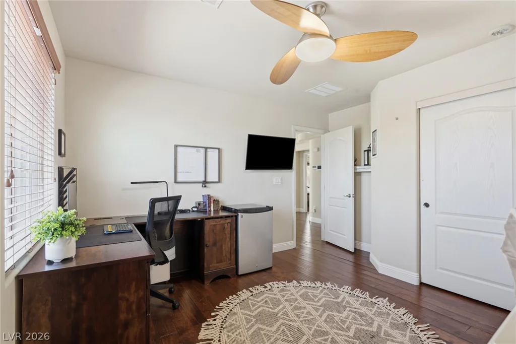 10846 Drake Ridge, Las Vegas, NV 89166