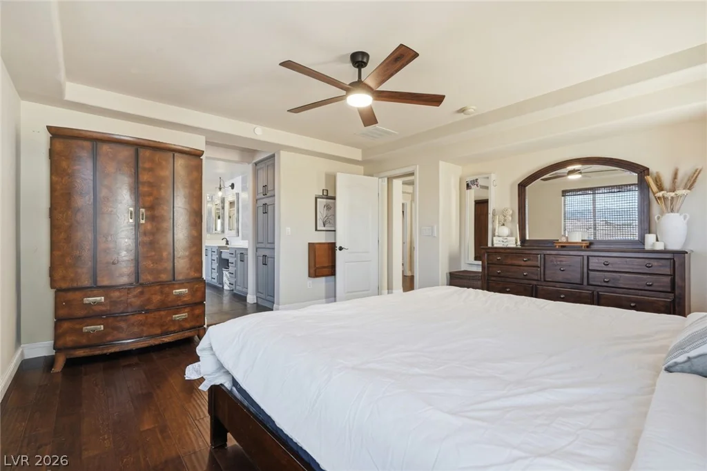 10846 Drake Ridge, Las Vegas, NV 89166