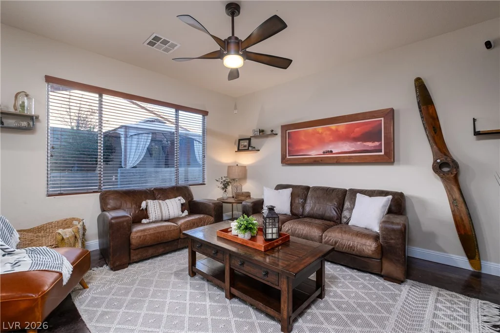 10846 Drake Ridge, Las Vegas, NV 89166