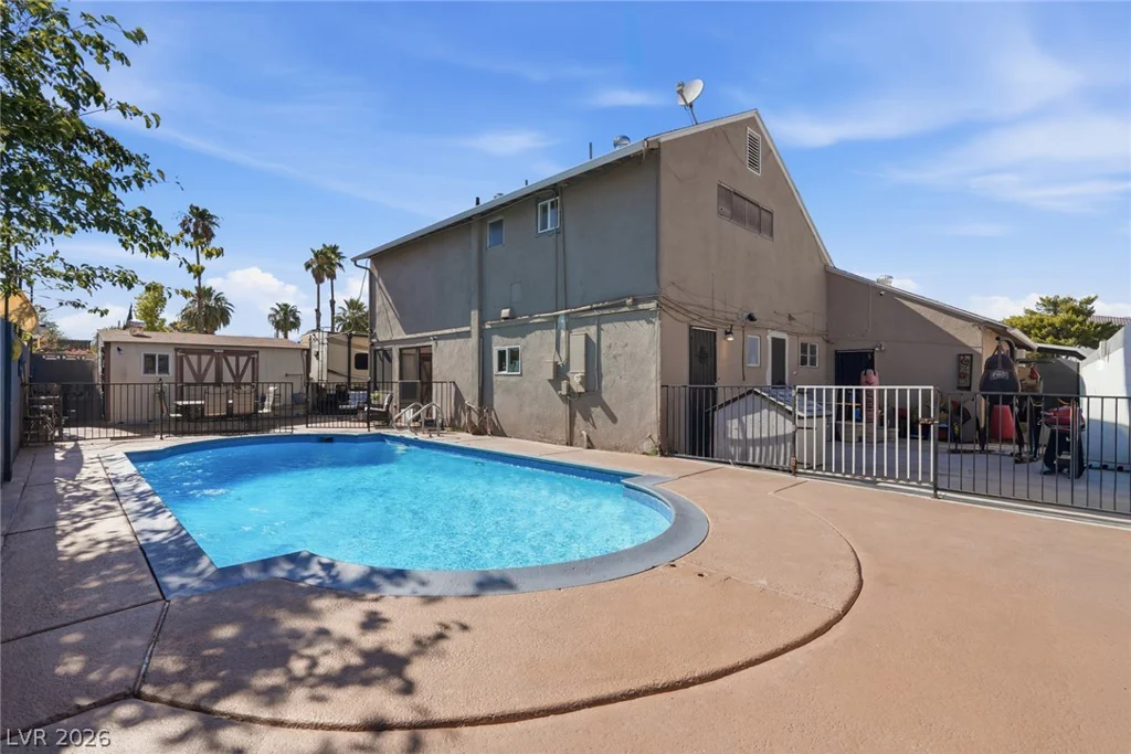 5437 Holmby, Las Vegas, NV 89146