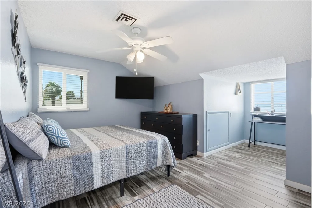 5437 Holmby, Las Vegas, NV 89146