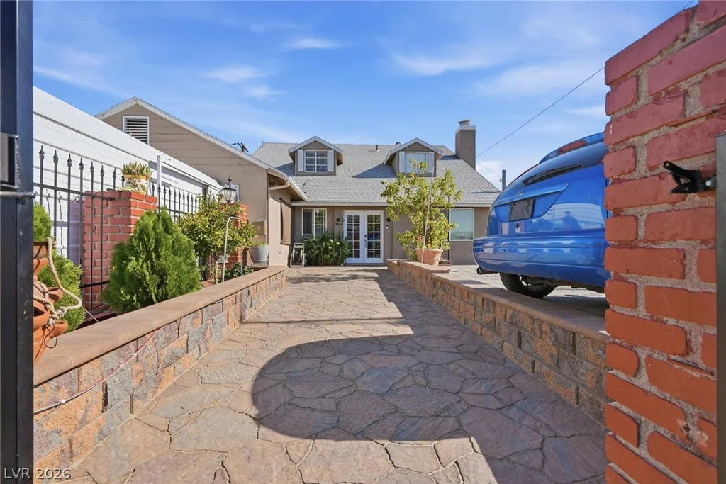 5437 Holmby, Las Vegas, NV 89146