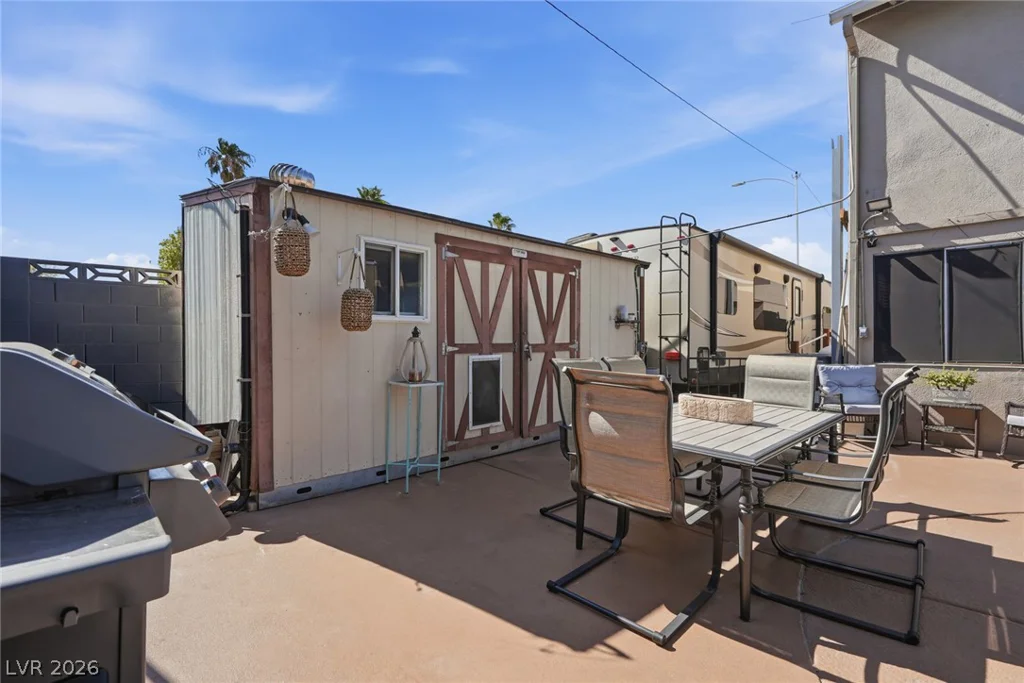 5437 Holmby, Las Vegas, NV 89146