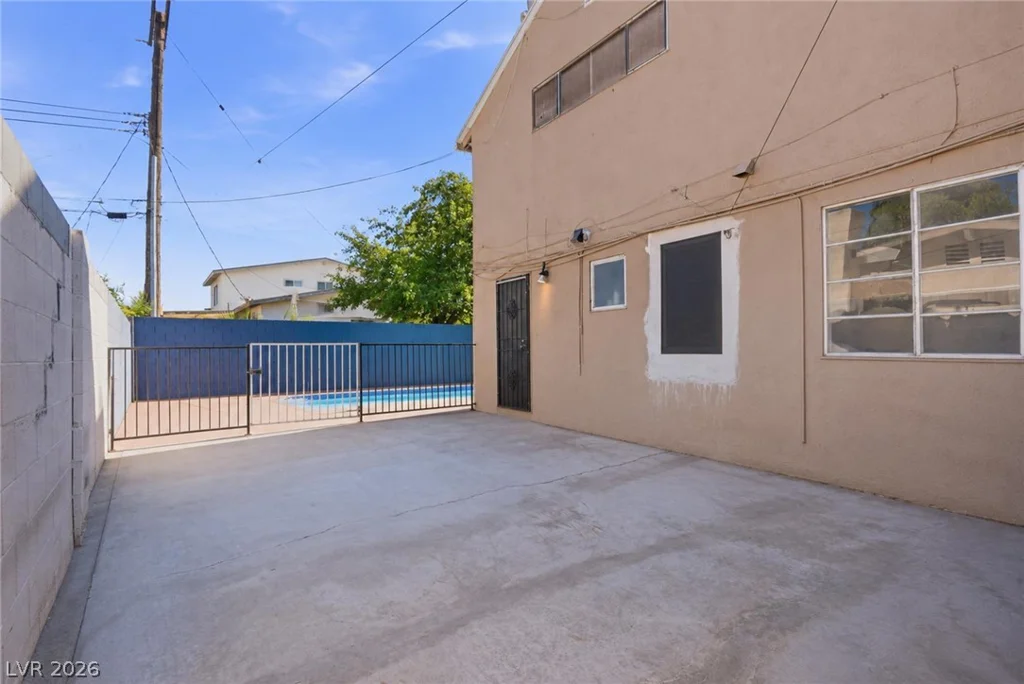 5437 Holmby, Las Vegas, NV 89146