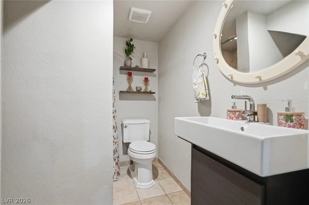 5437 Holmby, Las Vegas, NV 89146