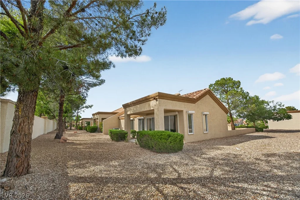 8601 Prairie Hill, Las Vegas, NV 89134