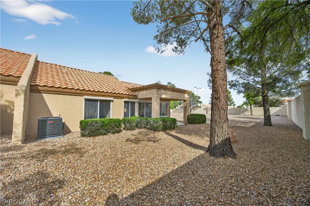 8601 Prairie Hill, Las Vegas, NV 89134