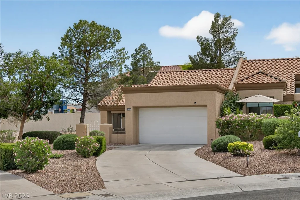 8601 Prairie Hill, Las Vegas, NV 89134