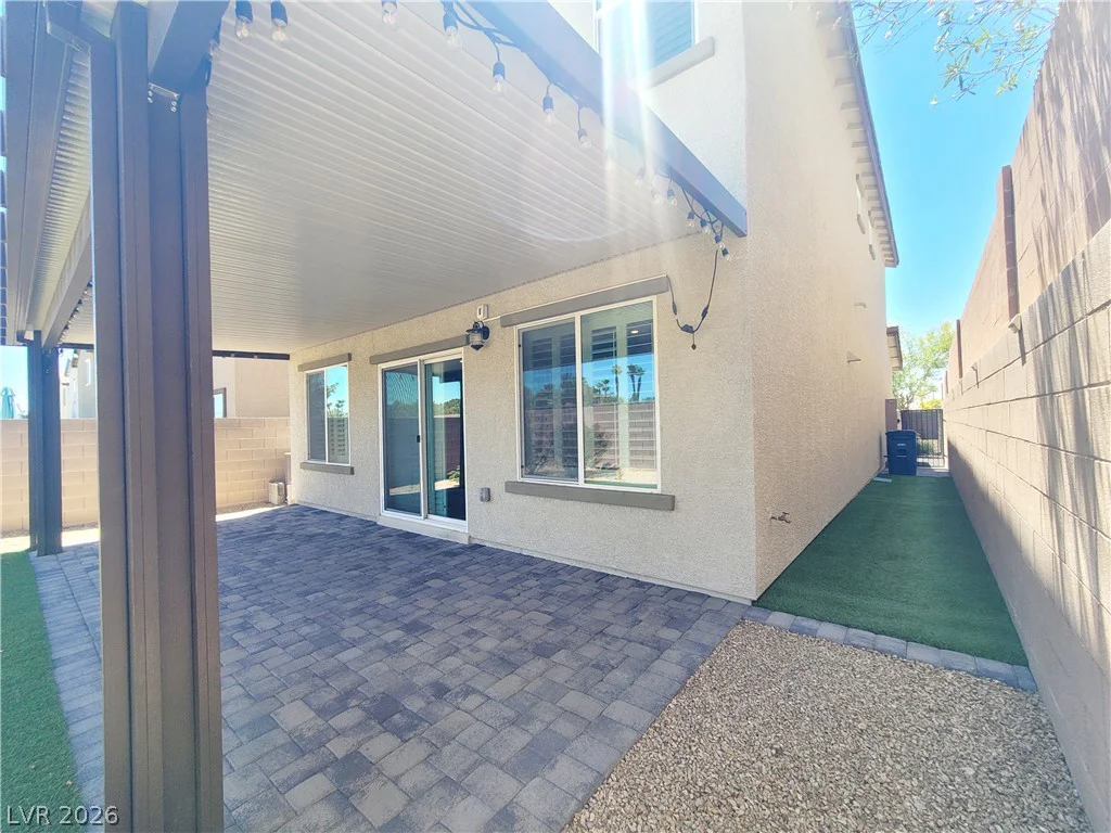 7618 Red Plumeria, Las Vegas, NV 89113