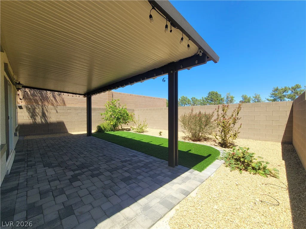 7618 Red Plumeria, Las Vegas, NV 89113