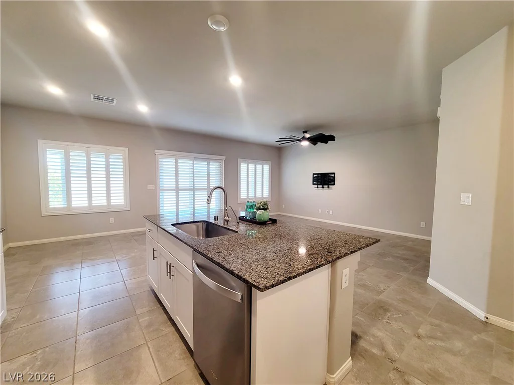 7618 Red Plumeria, Las Vegas, NV 89113