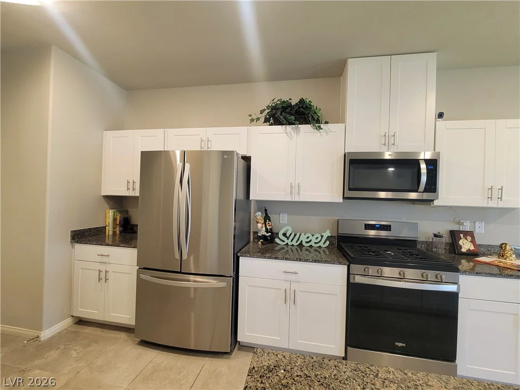 7618 Red Plumeria, Las Vegas, NV 89113