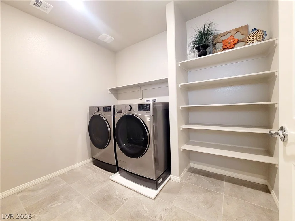 7618 Red Plumeria, Las Vegas, NV 89113