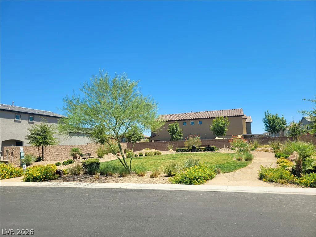7618 Red Plumeria, Las Vegas, NV 89113