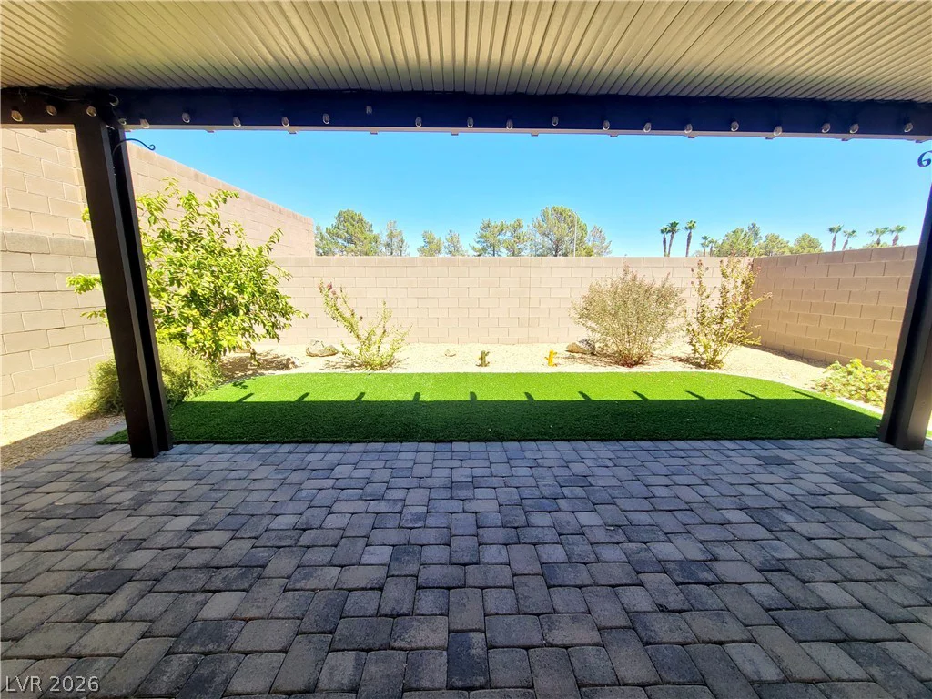 7618 Red Plumeria, Las Vegas, NV 89113