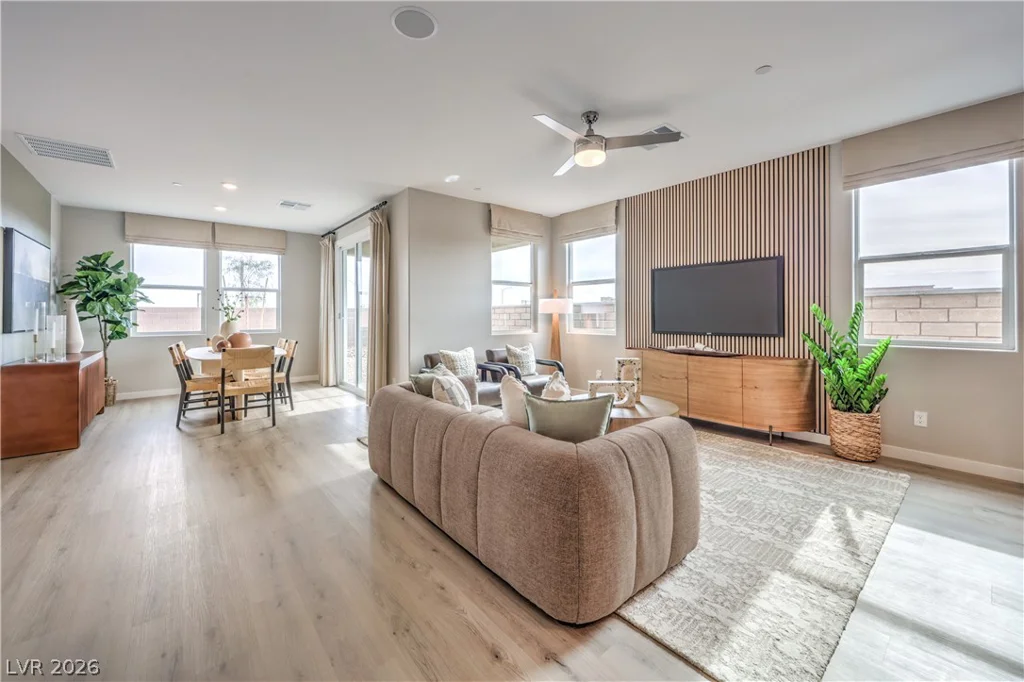 1316 Jorian Bay, North Las Vegas, NV 89084