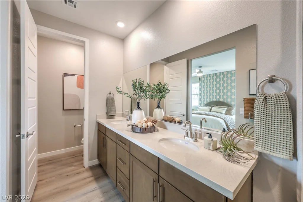 1316 Jorian Bay, North Las Vegas, NV 89084