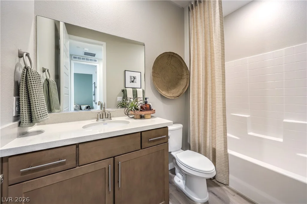 1316 Jorian Bay, North Las Vegas, NV 89084