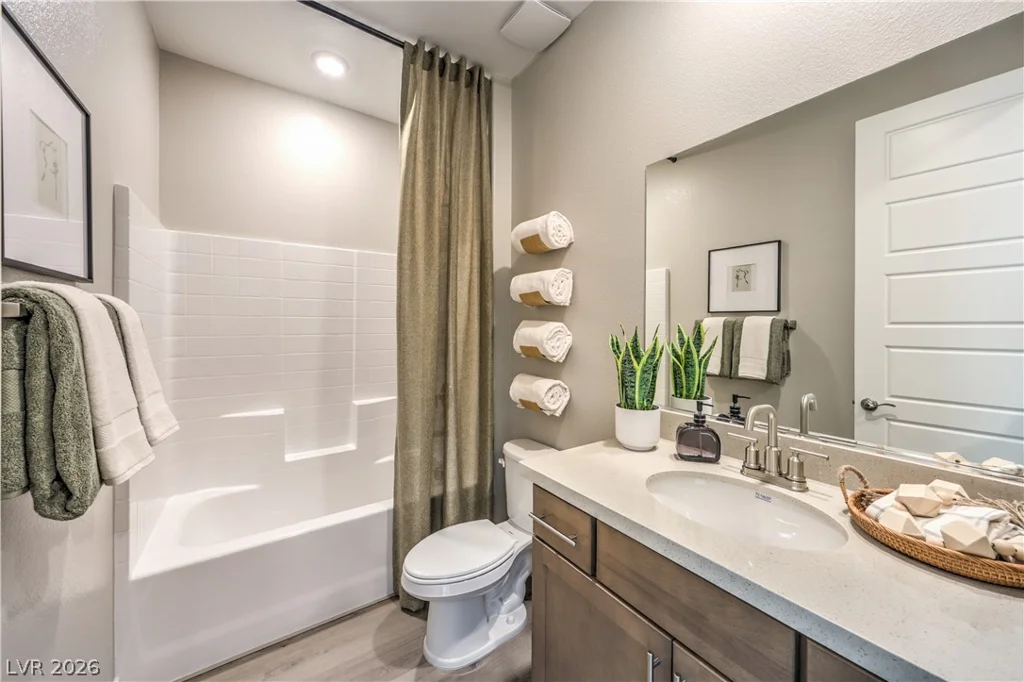 1316 Jorian Bay, North Las Vegas, NV 89084