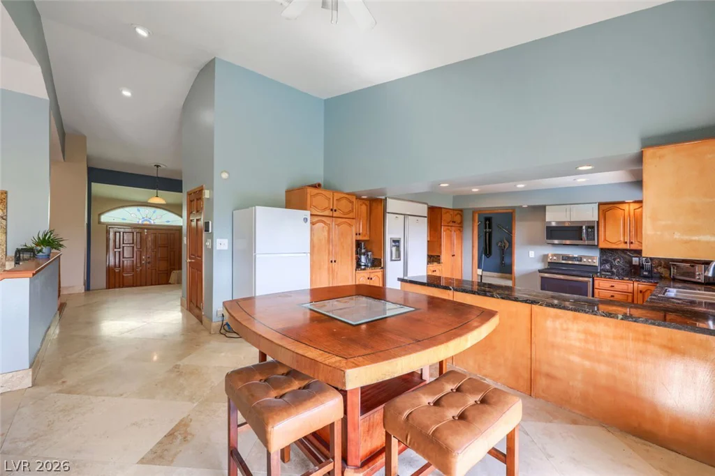 2817 La Mesa, Henderson, NV 89014