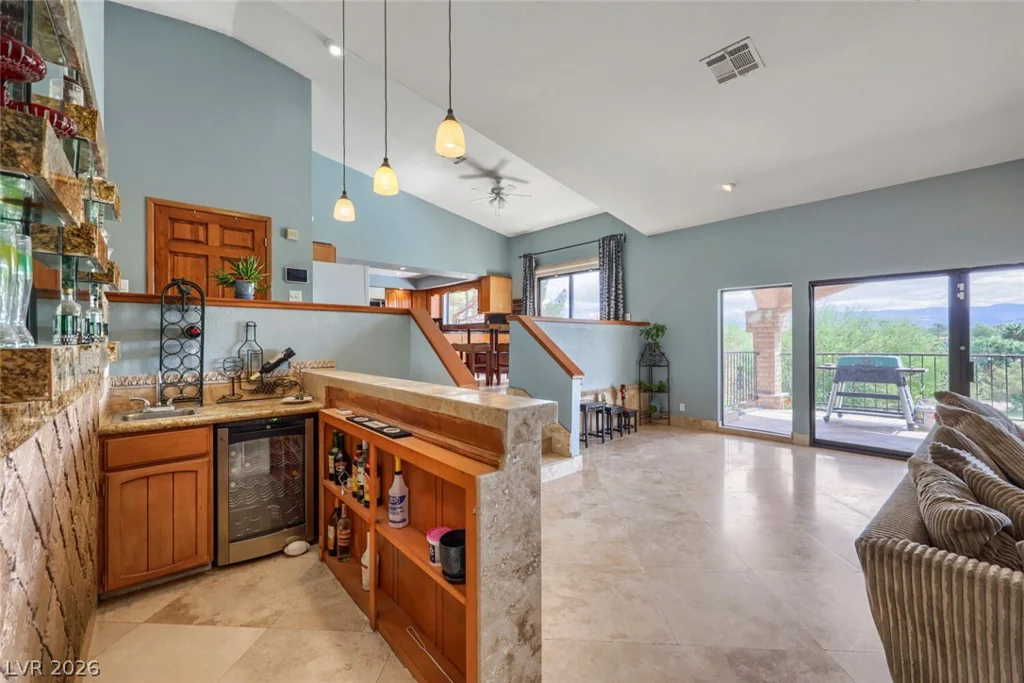 2817 La Mesa, Henderson, NV 89014