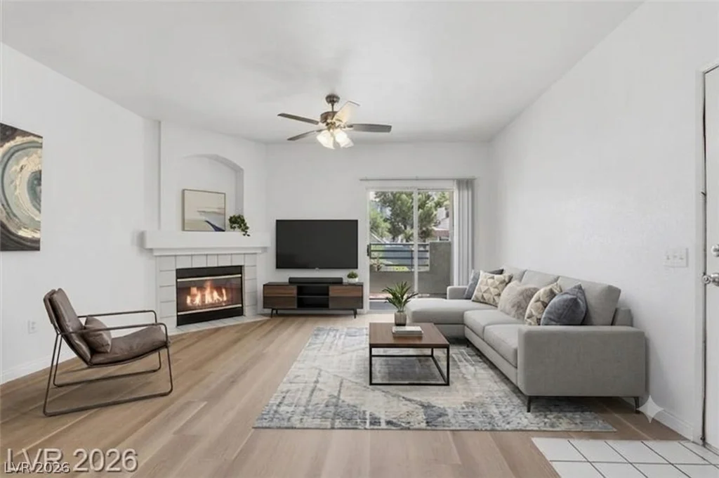 5415 Harmon, Las Vegas, NV 89103