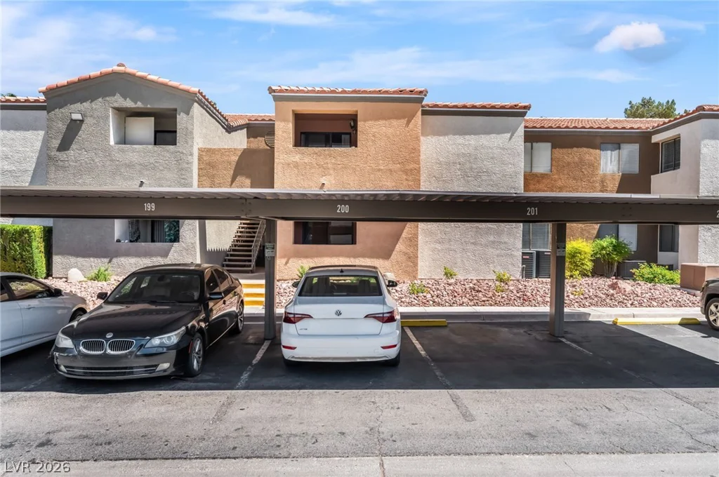 3151 Soaring Gulls, Las Vegas, NV 89128