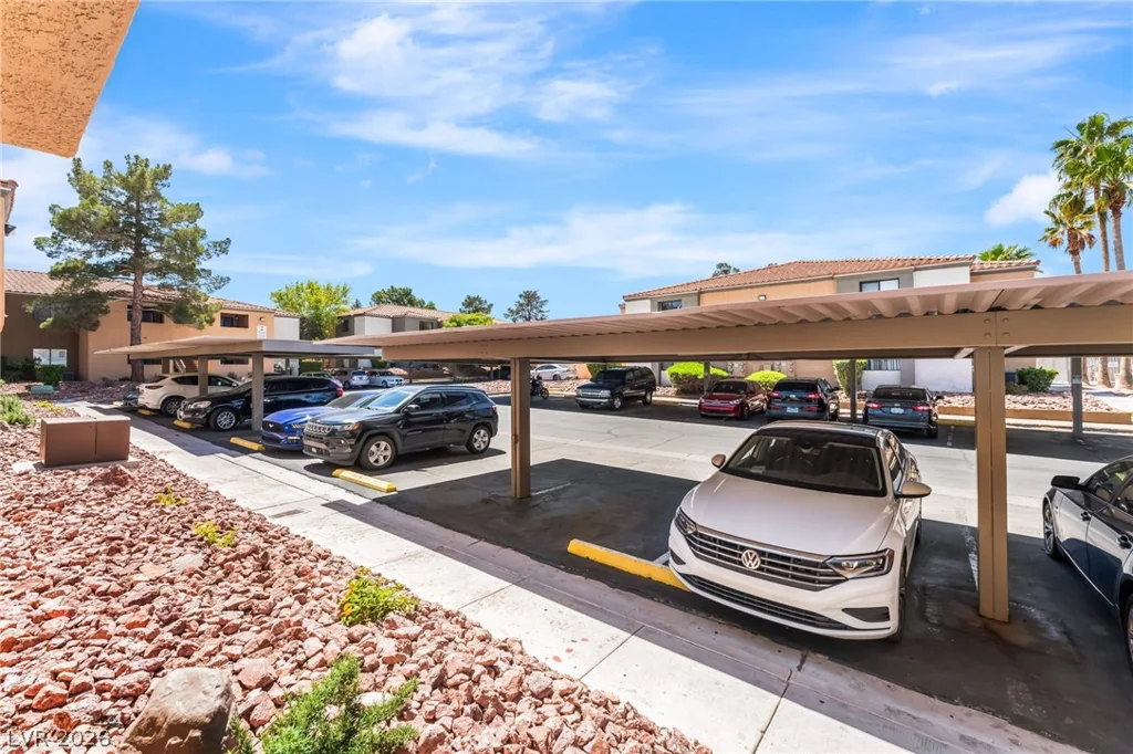 3151 Soaring Gulls, Las Vegas, NV 89128