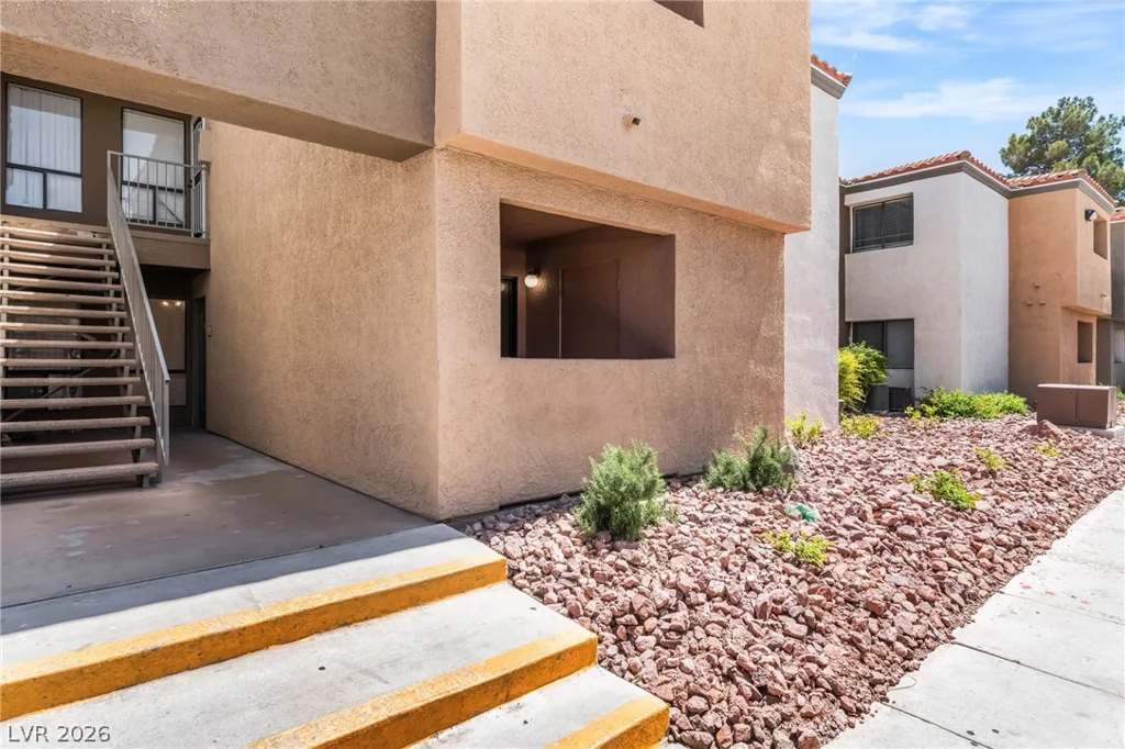 3151 Soaring Gulls, Las Vegas, NV 89128