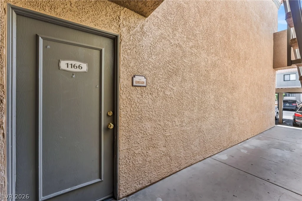 3151 Soaring Gulls, Las Vegas, NV 89128