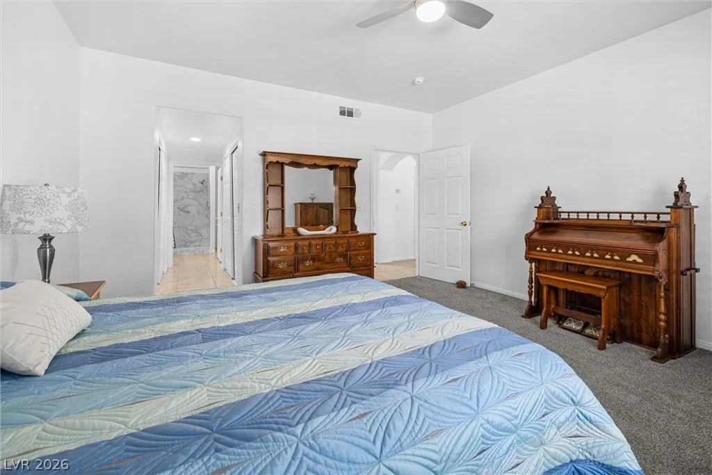 4910 Black Bear, Las Vegas, NV 89149