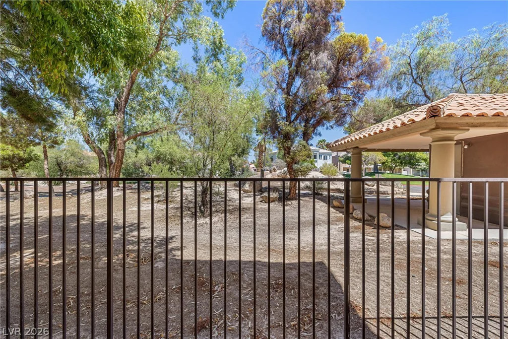4910 Black Bear, Las Vegas, NV 89149