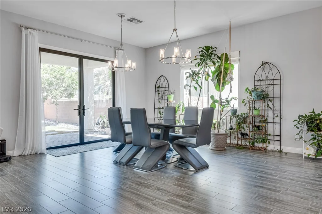 5796 Yellow Ridge, Las Vegas, NV 89131