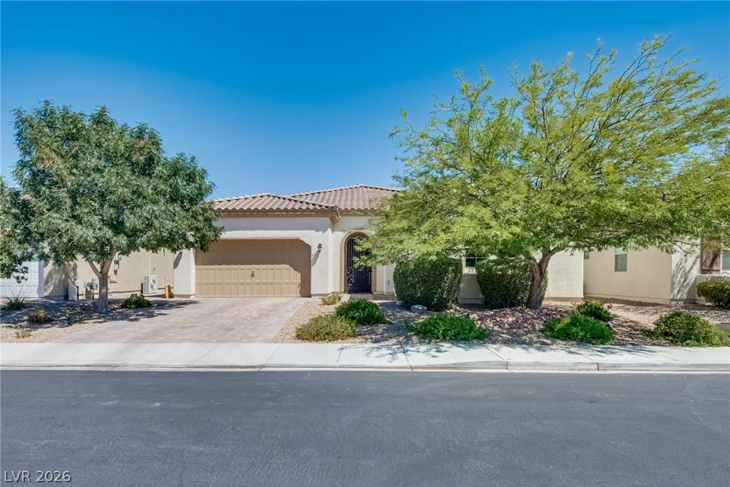 5796 Yellow Ridge, Las Vegas, NV 89131