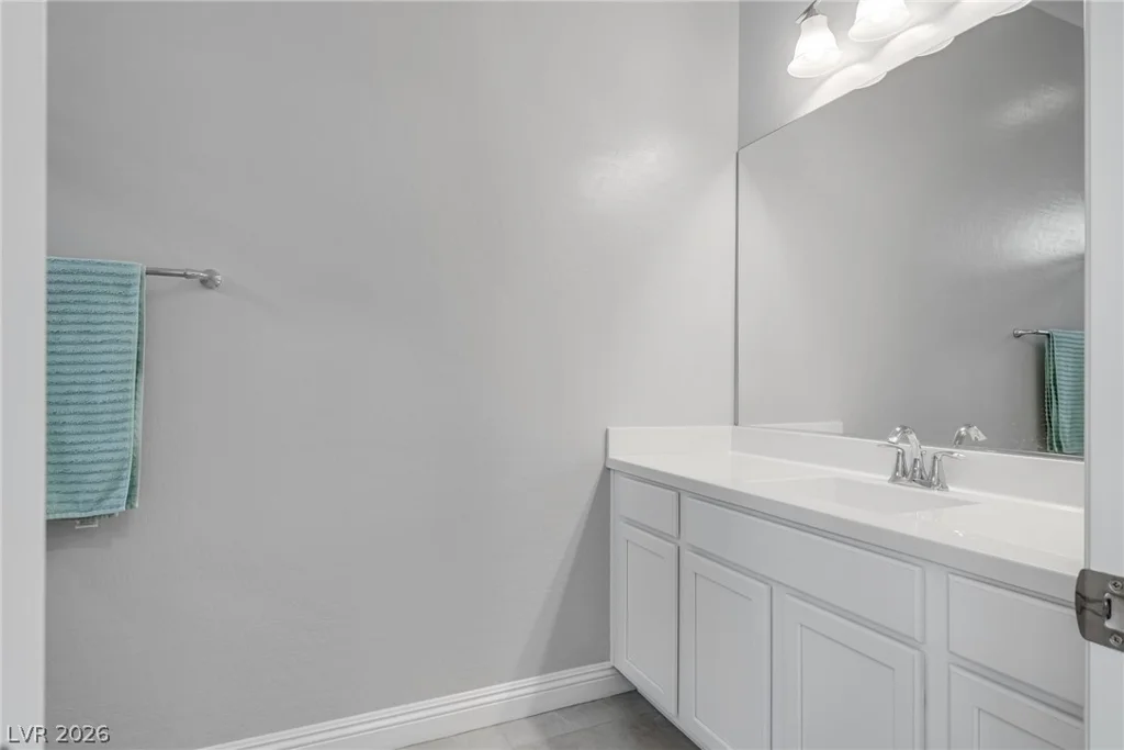 5796 Yellow Ridge, Las Vegas, NV 89131