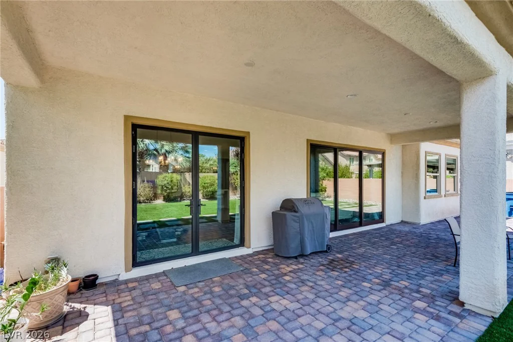 5796 Yellow Ridge, Las Vegas, NV 89131