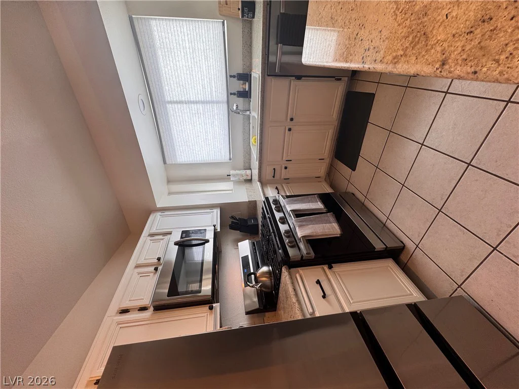 212 Pocahontas, Henderson, NV 89074