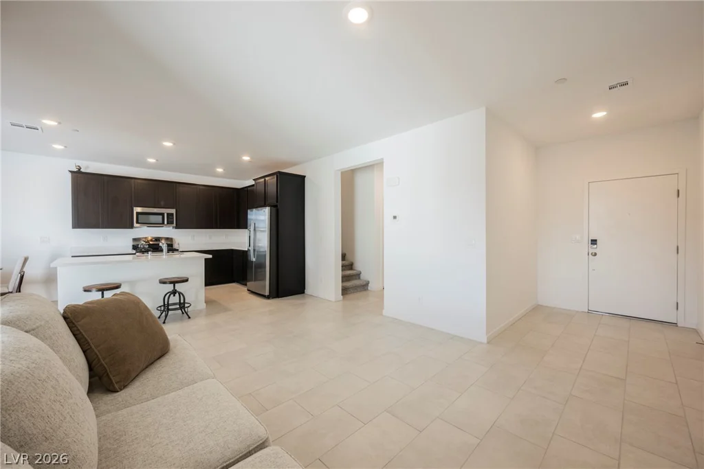 1048 Gabriela Ridge, Henderson, NV 89002
